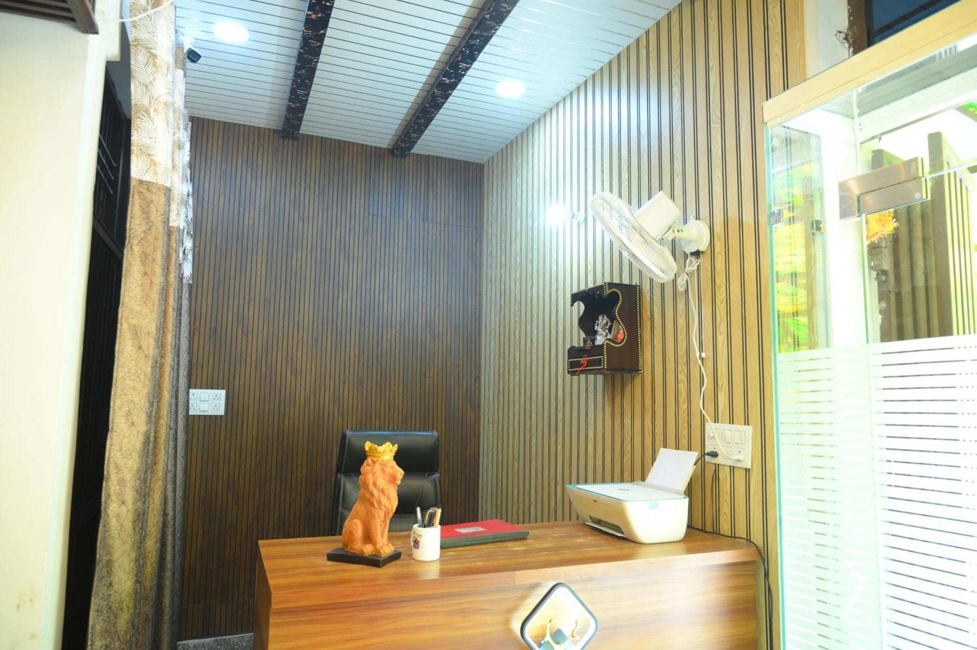 Hotel Starlight Мірут Екстер'єр фото
