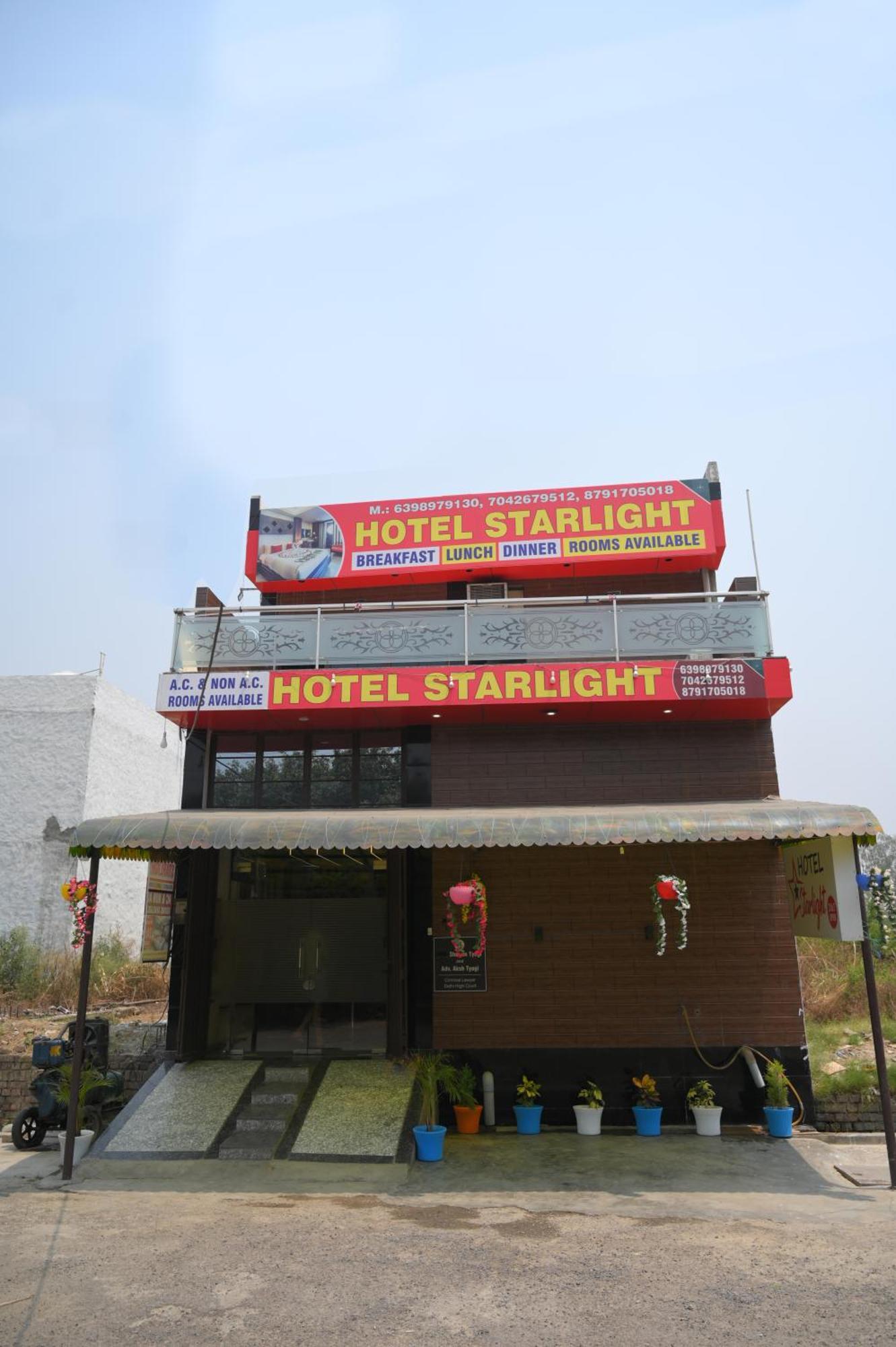 Hotel Starlight Мірут Екстер'єр фото